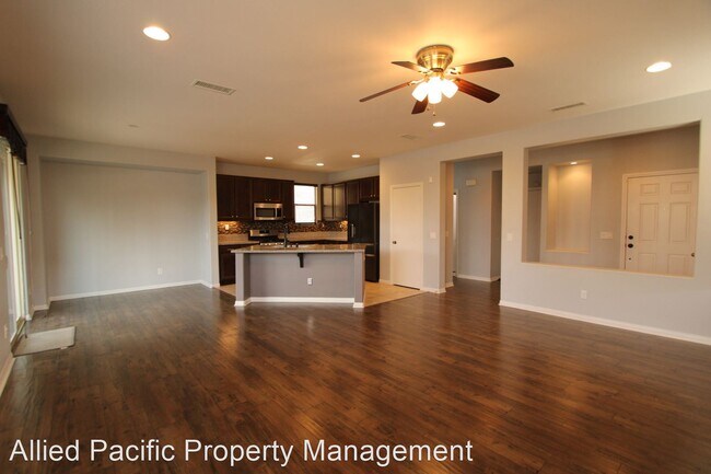 Building Photo - 3 br, 2.5 bath House - 1674 Rigel St.