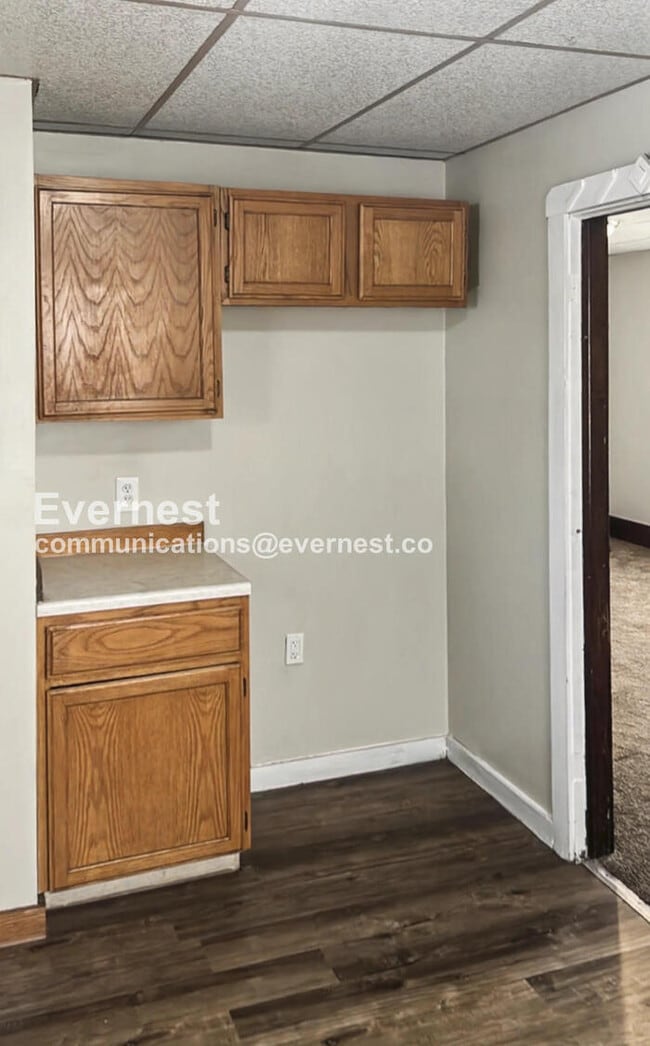 Building Photo - 1187 Murray Ave