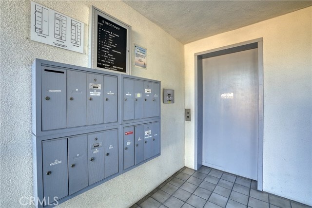 Foto del edificio - 285 S Sierra Madre Blvd