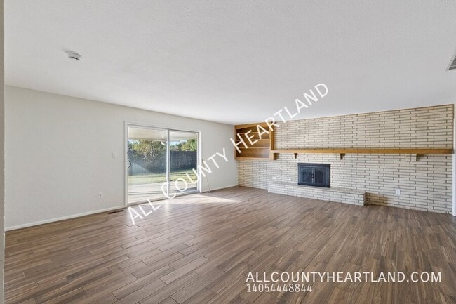 Photo - 4236 NW 48th St House