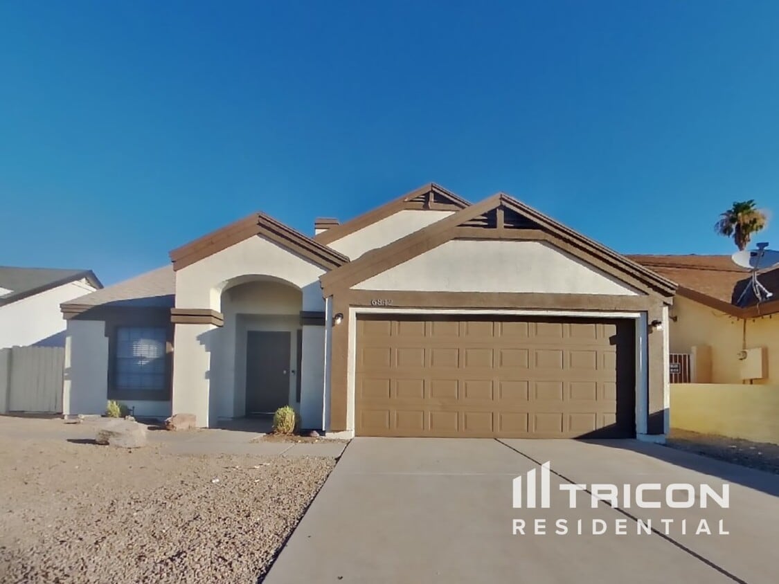 Foto principal - 6842 N 78th Ave