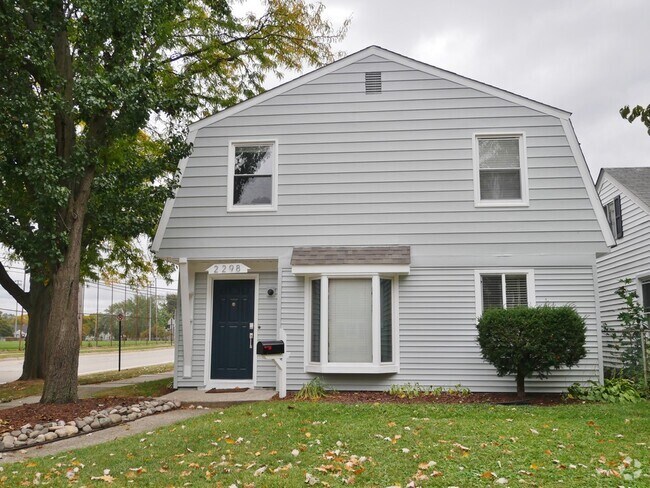 Building Photo - 2298 Browning St