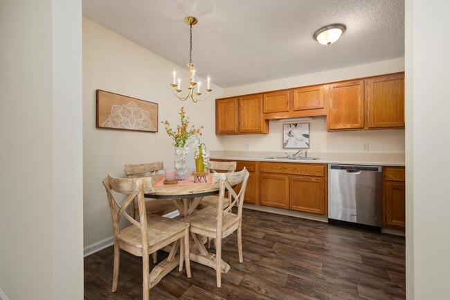 Saddlebrook Apartments Murfreesboro