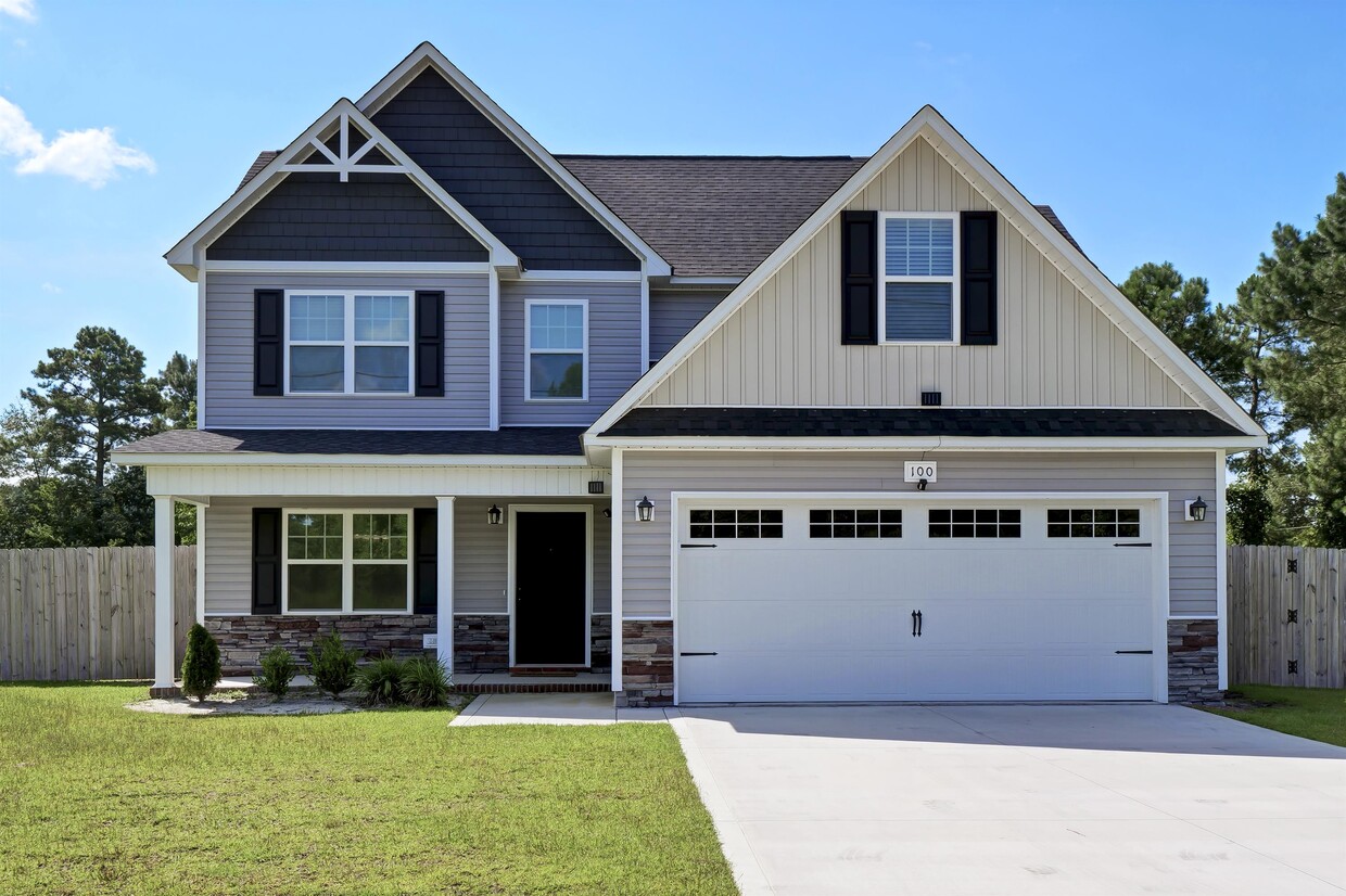Foto principal - 100 Easton Dr