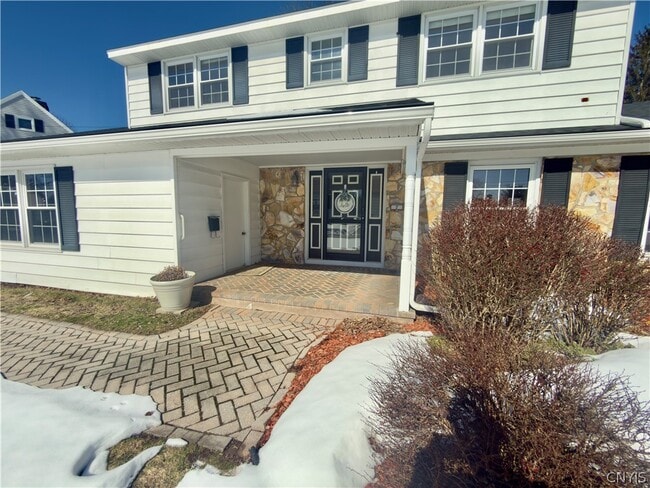 Building Photo - 7 Berrywood Rd