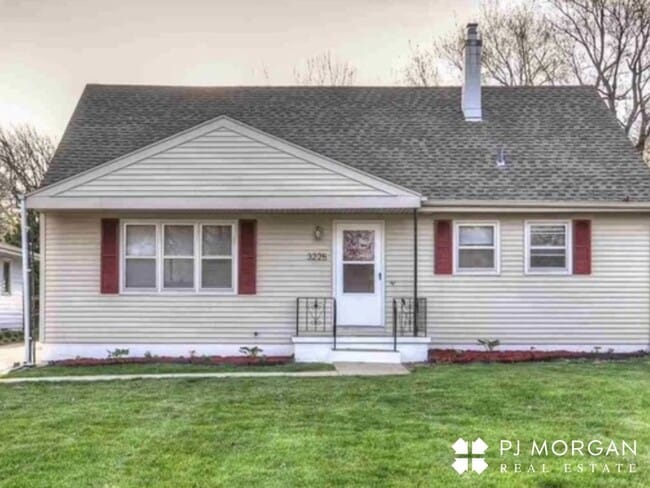 4 bedroom, 3 Bathroom House - 4 bedroom, 3 Bathroom House