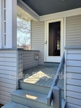 Building Photo - 7 Iroquois St