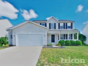 Building Photo - 6612 Smithfield Dr