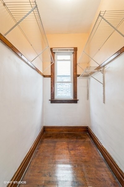 Foto del edificio - 5131 W Henderson St