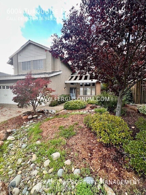 Foto del edificio - 6004 Turquoise Dr