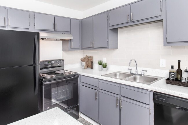 Interior Photo - Apex on Central