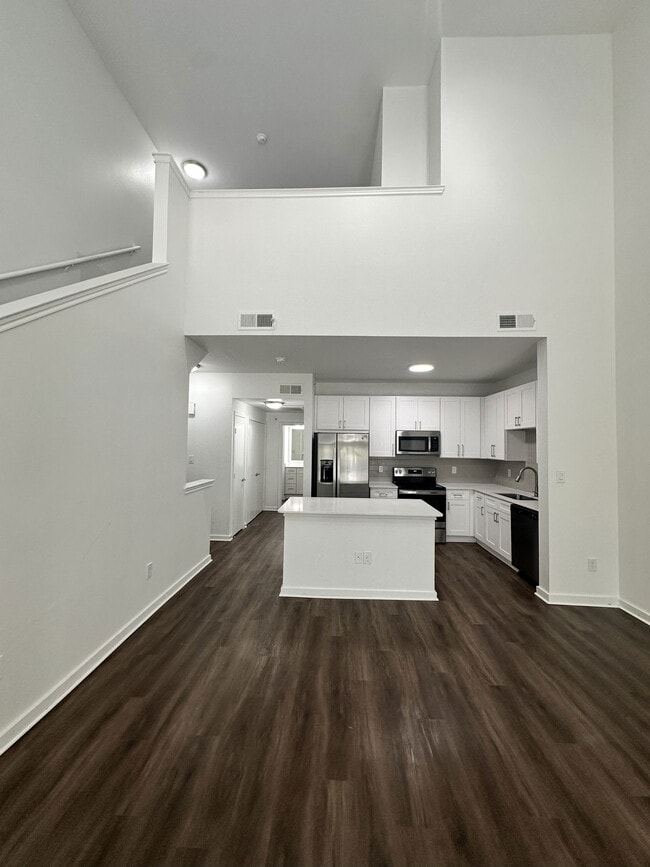 Foto del edificio - 6740 Davidson St