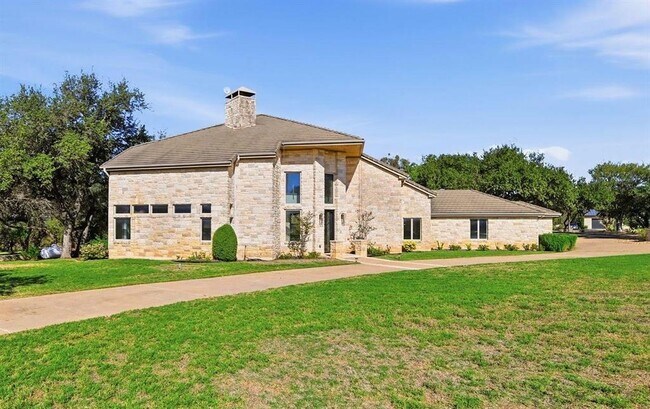 Foto del edificio - 2700 Marina Shores Dr