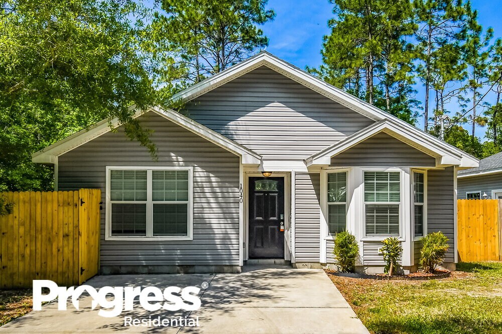 1040 W 7th St, Saint Augustine Beach, FL 32084 House for Rent in
