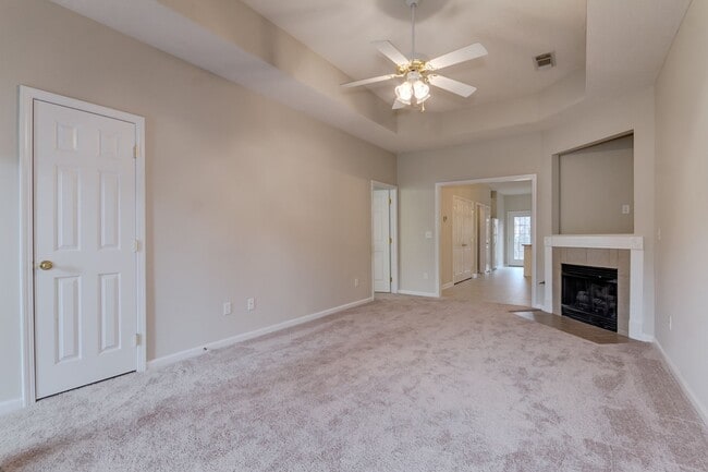 Building Photo - Available Now - East Tuscaloosa