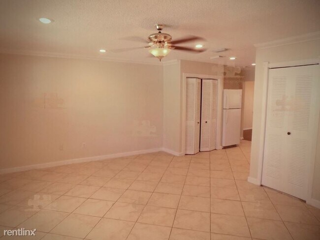Foto del edificio - 3 br, 2 bath House - 1672 SW Bellevue Ave