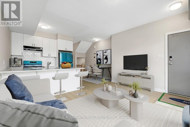 Building Photo - 732 Mishi Private