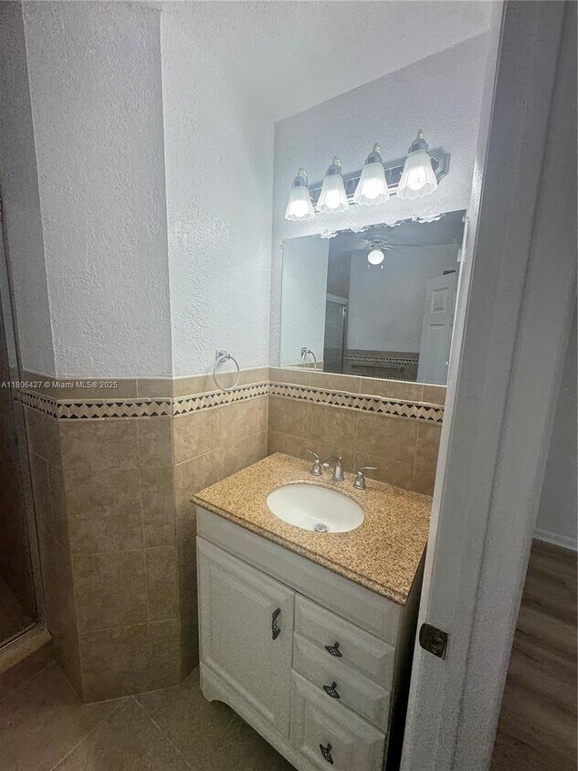 Foto del edificio - 12828 SW 267th St