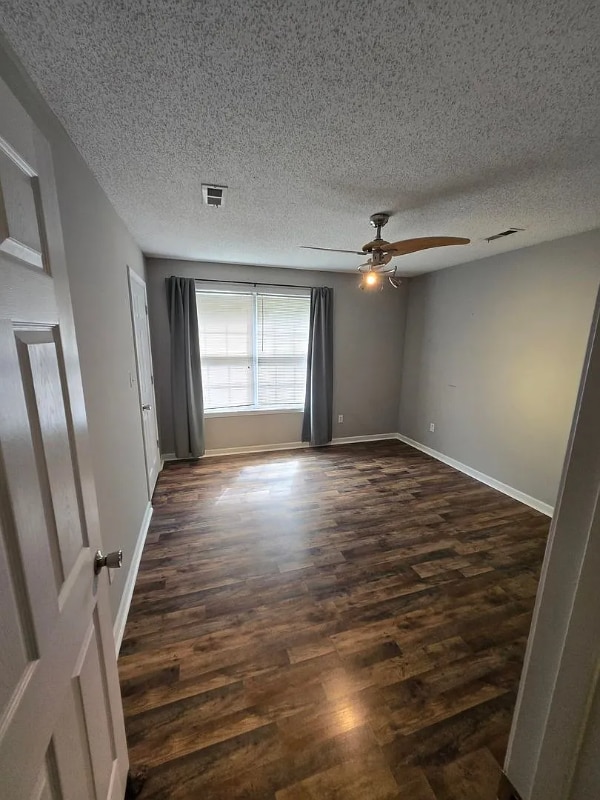 Foto del edificio - 134 Amanda Ln