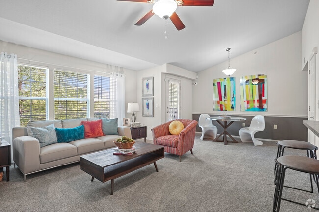 Building Photo - Villas at Aspen Park