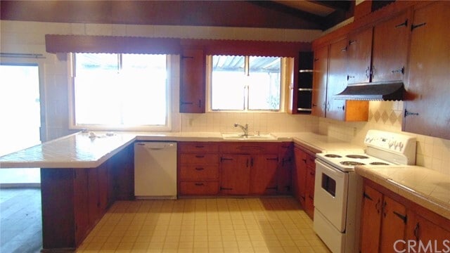 Building Photo - 3356 Cypress Ave