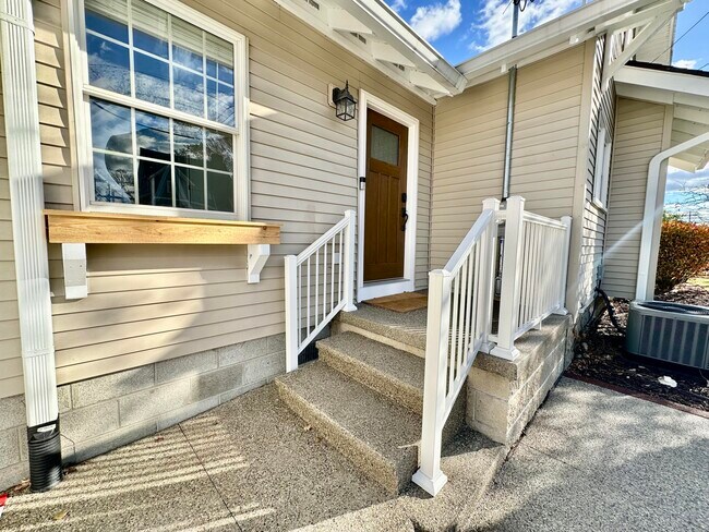 Foto del edificio - 992 Palmer