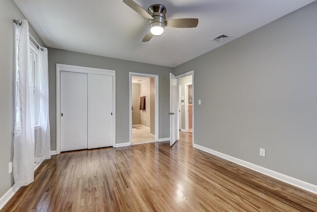 Building Photo - 2322 Cabin Hill Rd