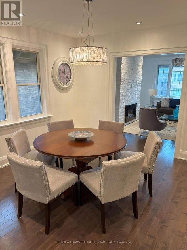 Photo du bâtiment - 971 Avenue Rd