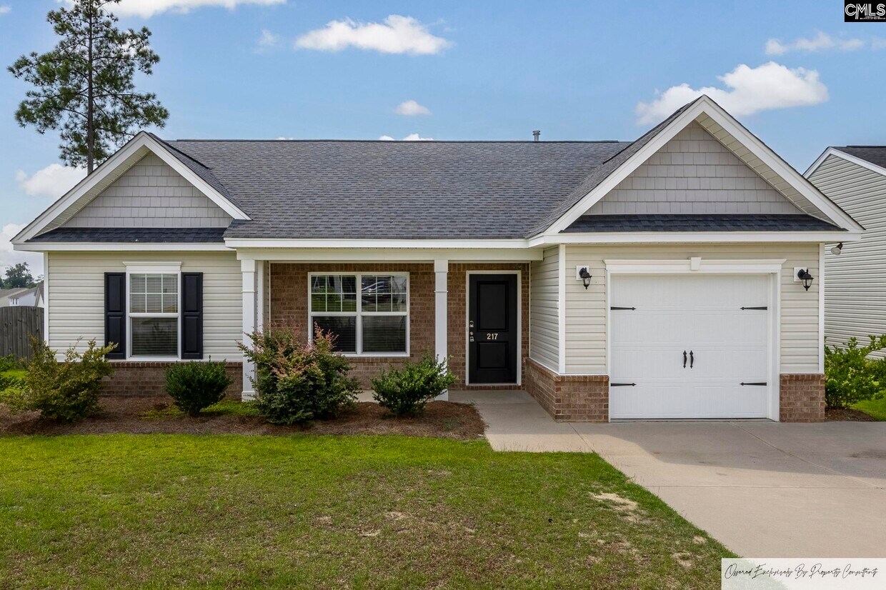 Foto principal - 217 Drayton Hall Rd