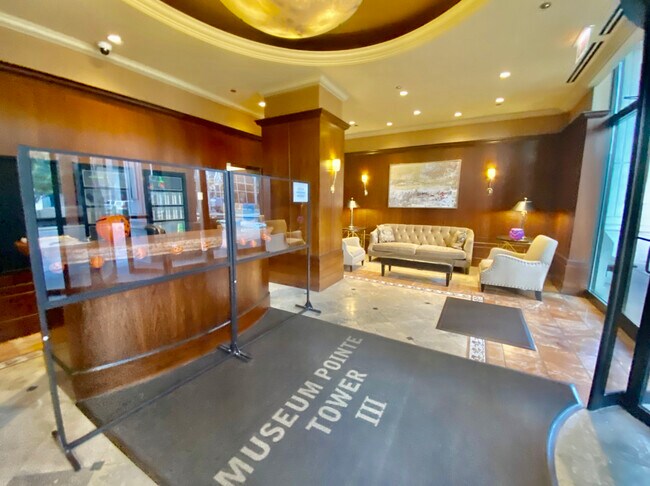 Foto del edificio - 233 E 13th St