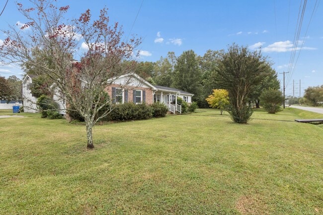 Building Photo - 3605 Weiss Ln