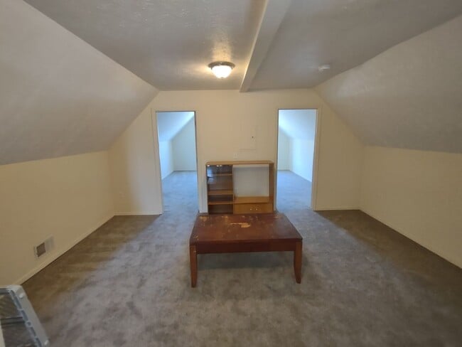 Building Photo - 1459 Ridgewood Ave