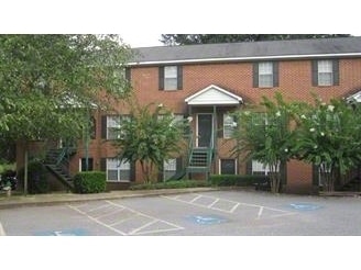 Building Photo - Welch Place Apartments