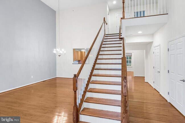 Building Photo - 112 Clydesdale Cir
