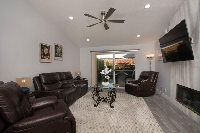 Foto del edificio - 164 Desert Falls Dr E