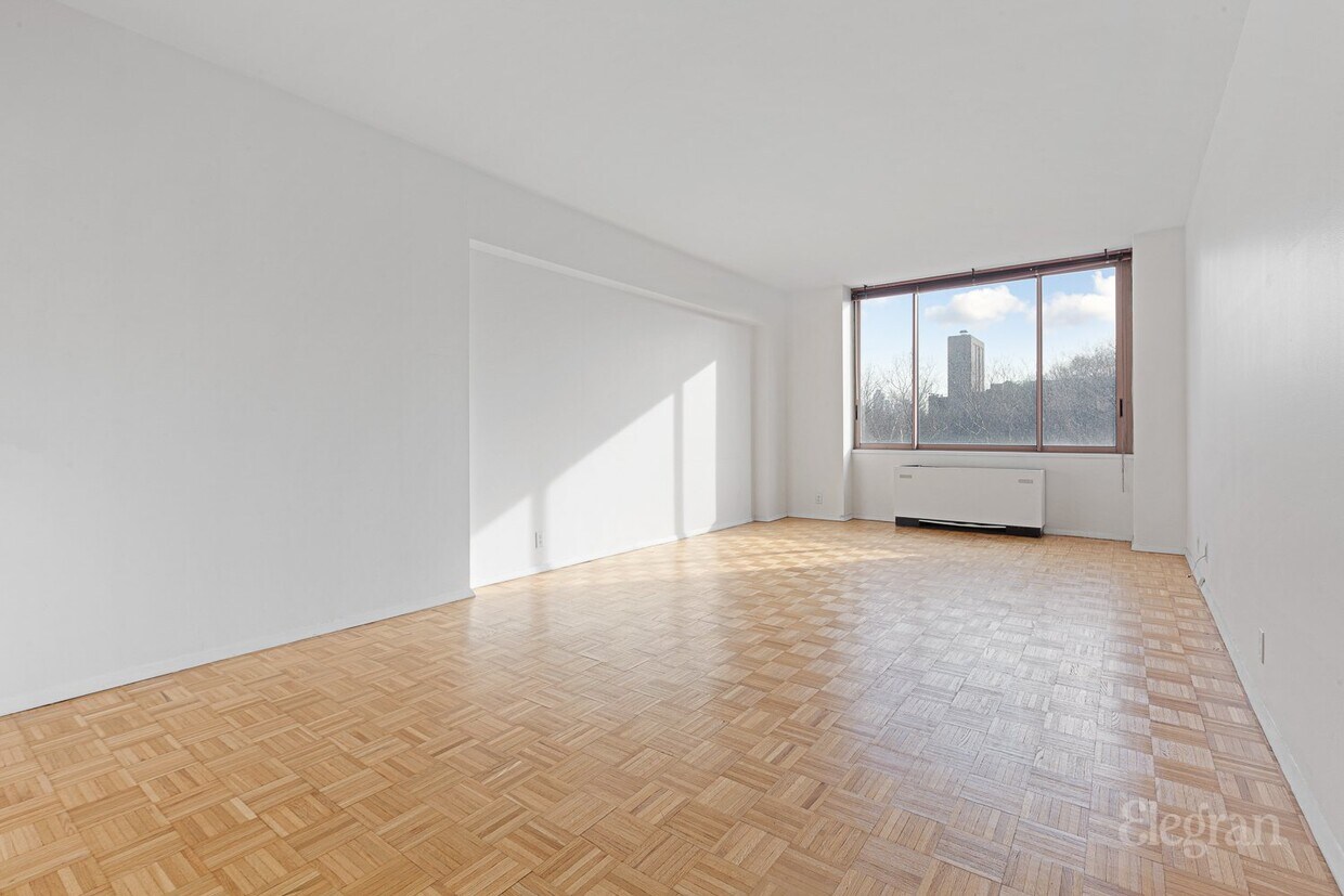 Foto principal - 101 W 79th St