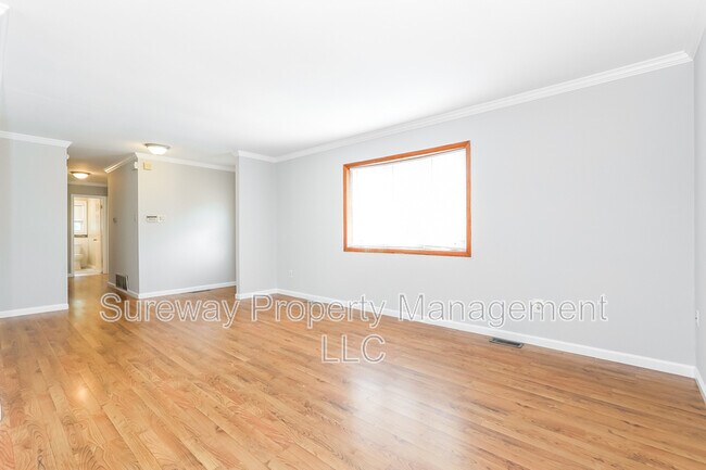 Foto del edificio - 534 Pardee Blvd