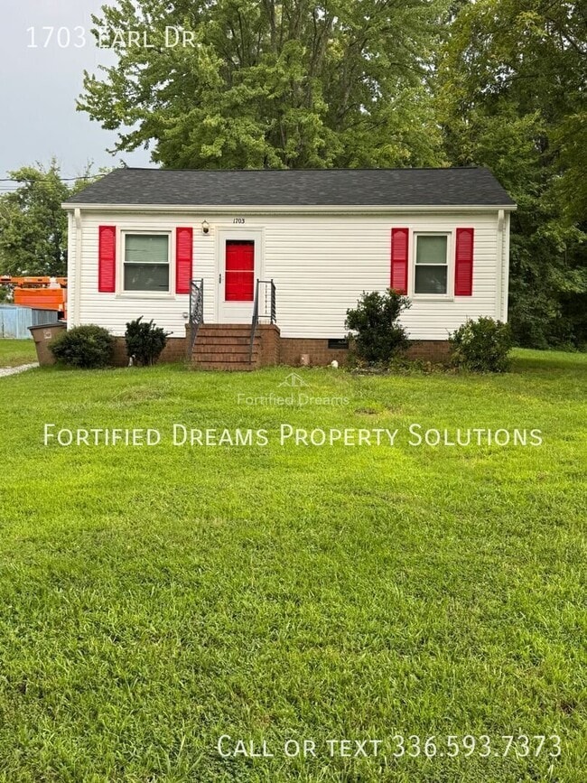 Building Photo - 1703 Earl Dr
