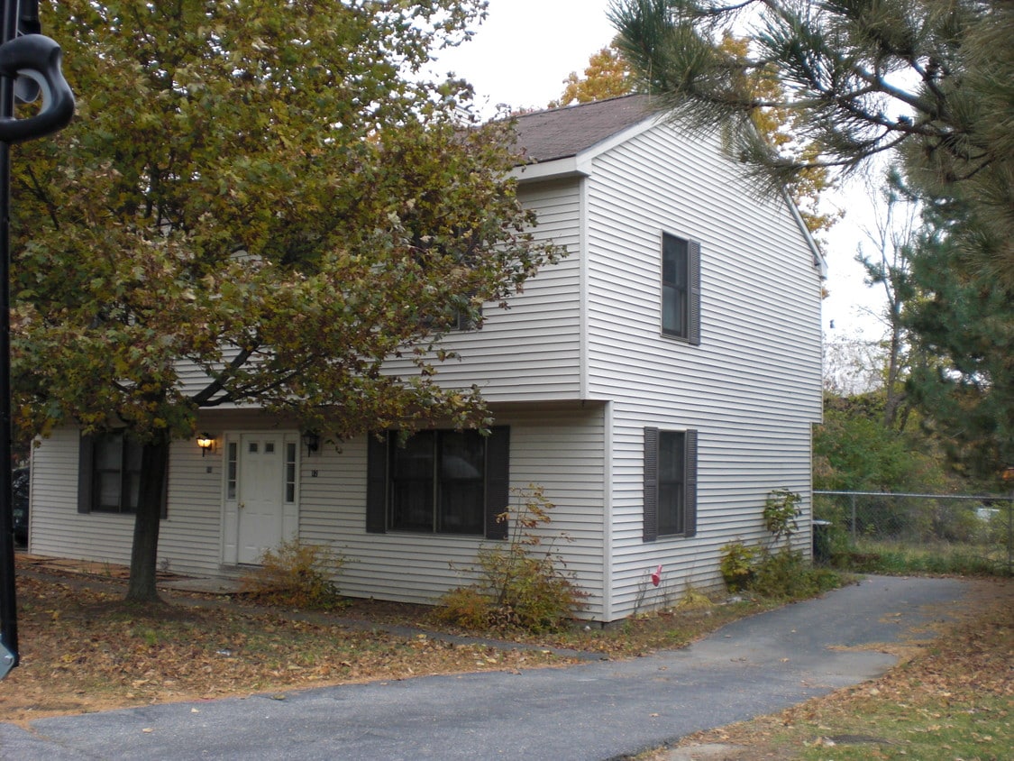 Primary Photo - 127 Plattsburg Ave