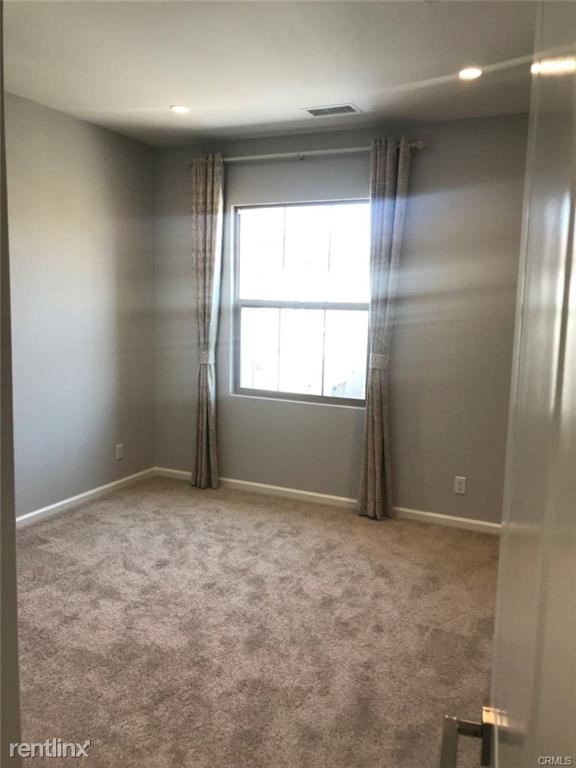 Foto del edificio - 2 br, 3 bath House - 180 Frontier