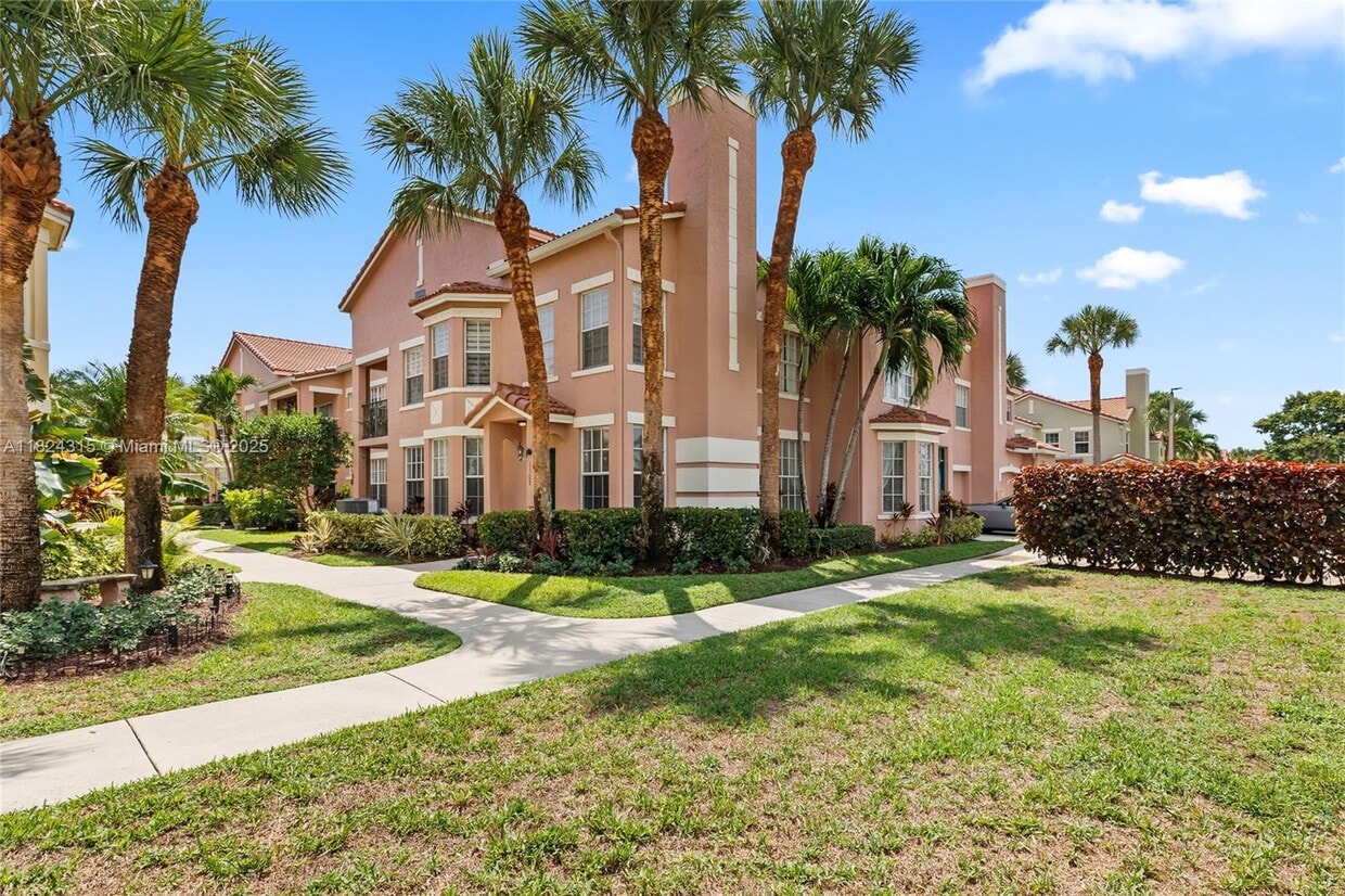 Primary Photo - 1309 Belmont Pl