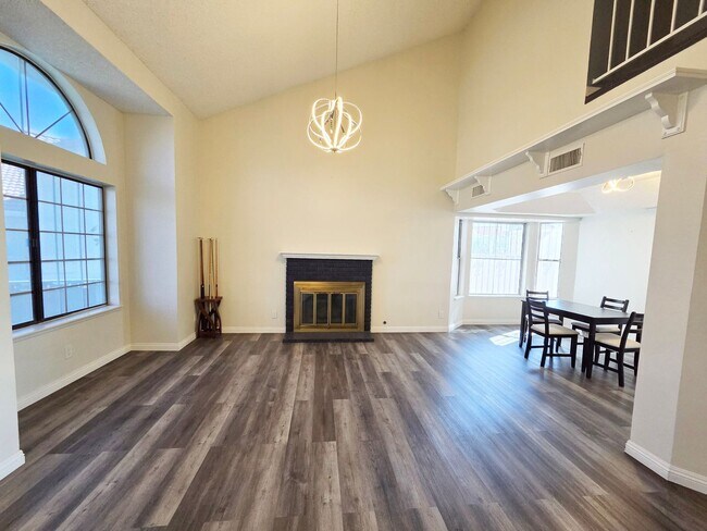 Building Photo - 4028 Zapotec Way