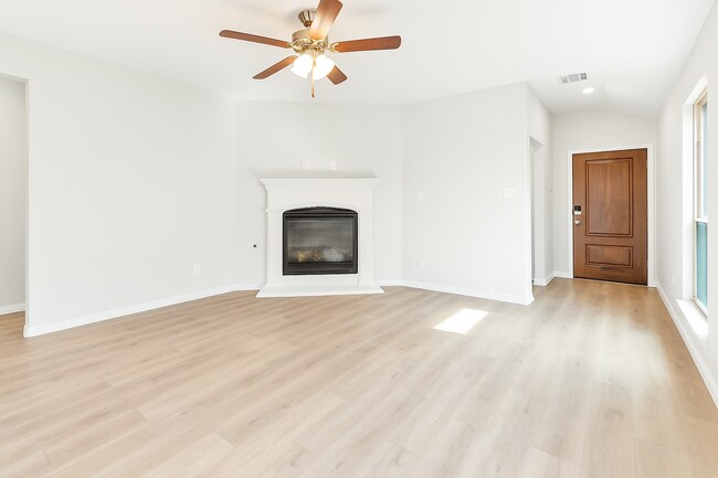 Foto del edificio - Gorgeous McKinney Home with Big Yard!