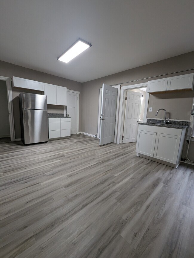 Foto del edificio - 2582 W McMicken Ave