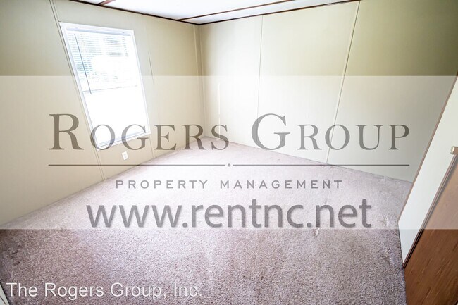 Foto del edificio - 3 br, 1 bath House - 161 Chloe Lane