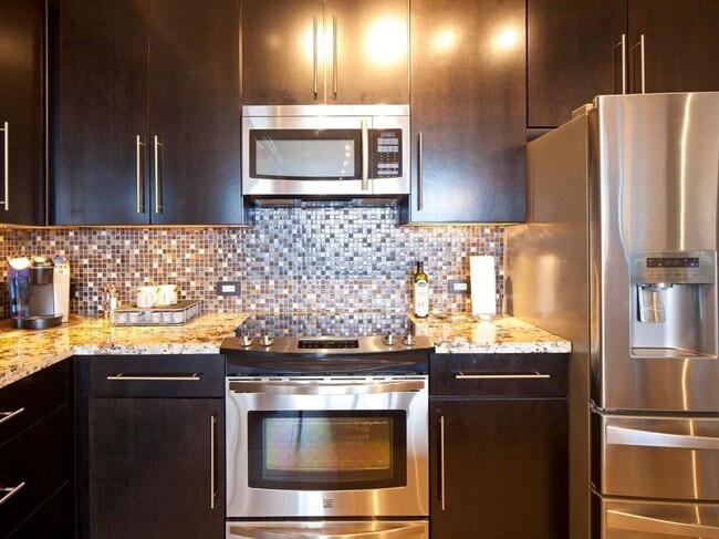 Foto del edificio - 3333 Allen Pkwy
