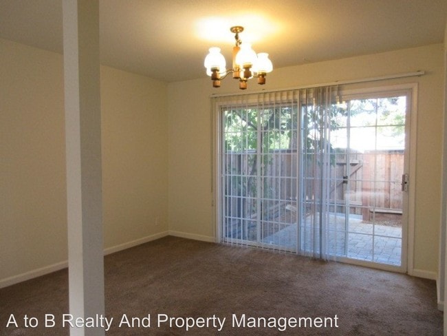 Foto del edificio - 4 br, 2.5 bath House - 1446 Wildrose Way