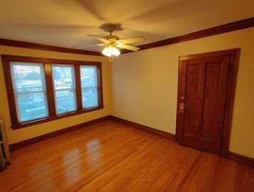 Building Photo - 3516 N Lawndale Ave