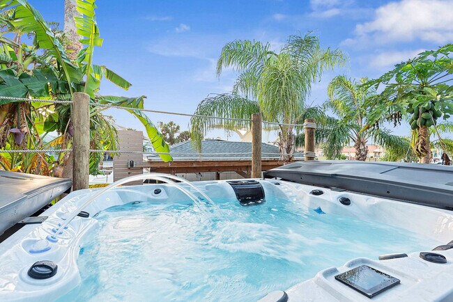 Foto del edificio - 61 Comanche Ct