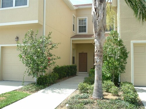 Primary Photo - 3767 Parkridge Cir